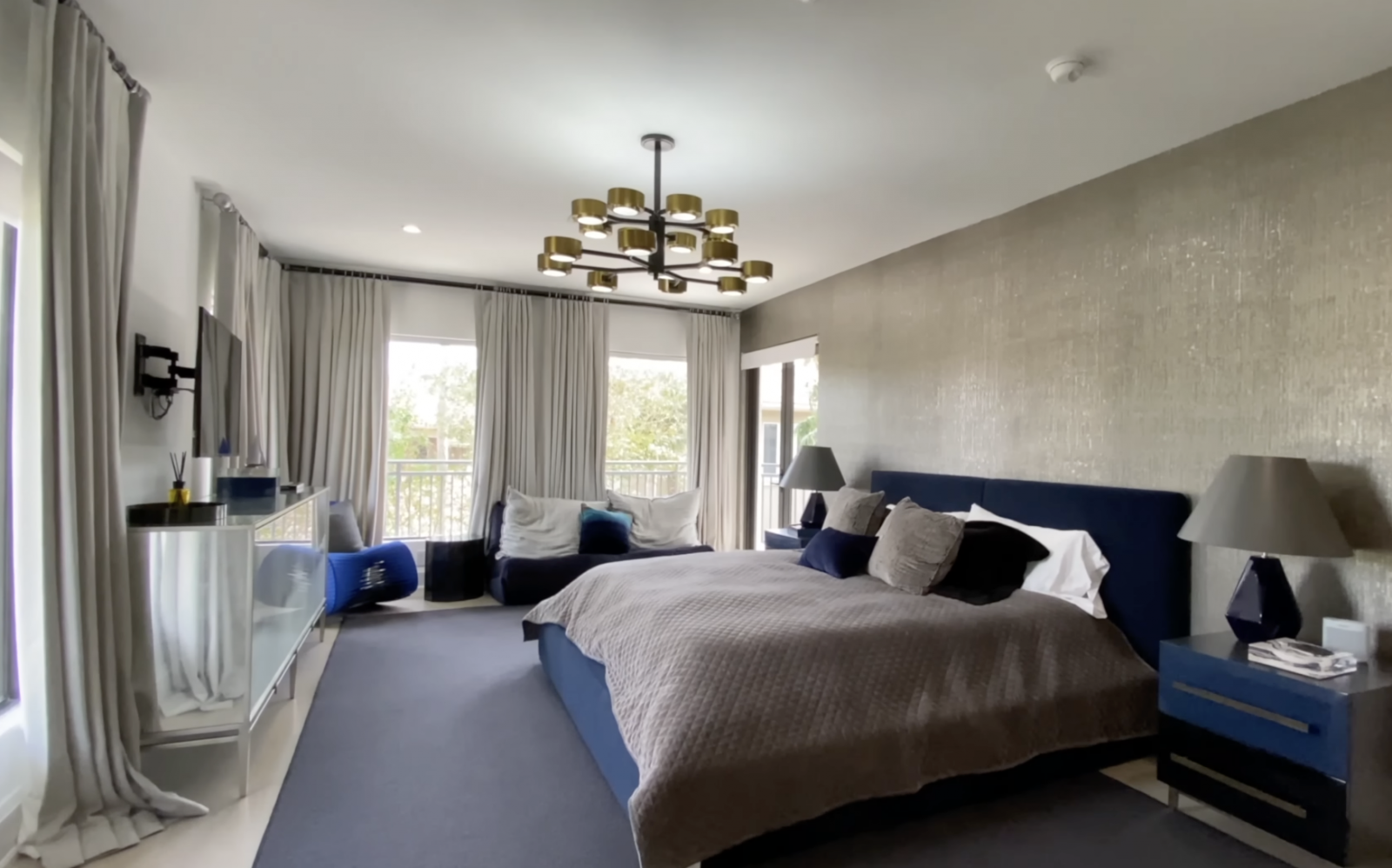 inside-messi-s-florida-estate-10-8m-10-000-sq-ft-luxury-home-tour-11