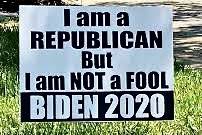10 Unhinged Signs That Make Perfect Sense And No Sense_10