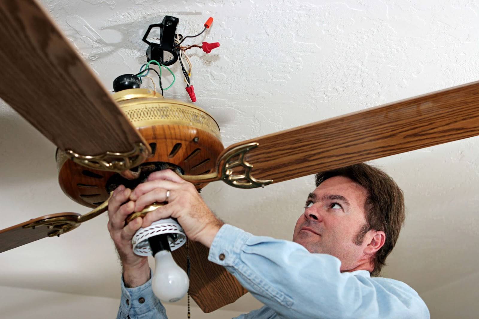 11 Energy-Efficient Tips To Lower Electricity Costs_4