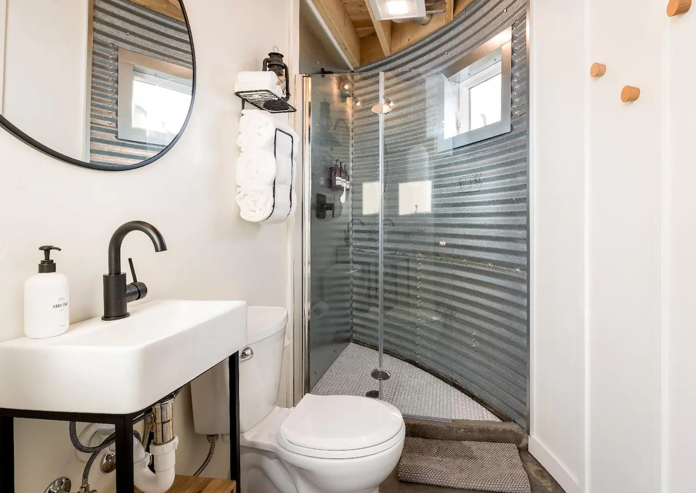 180-Square-Foot Grain Silo Turned Into Tiny Home, See Inside_5