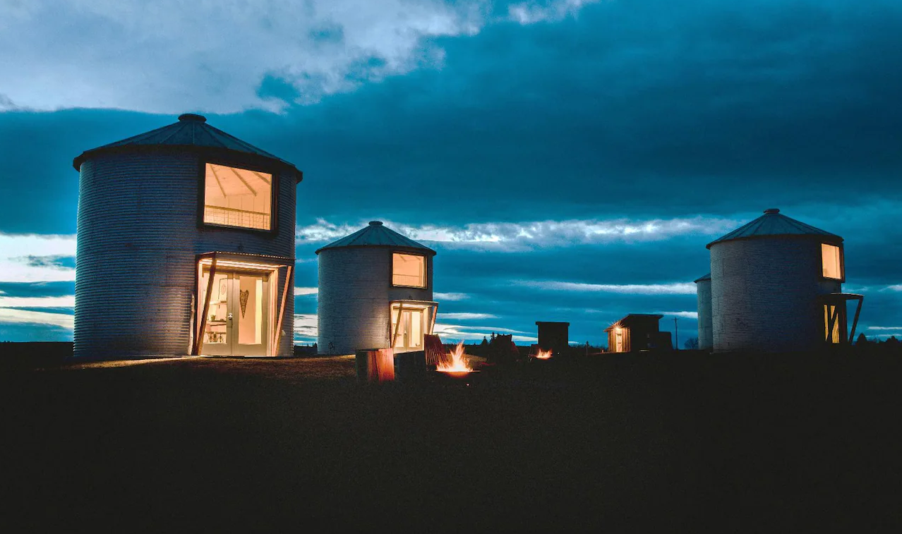 180-Square-Foot Grain Silo Turned Into Tiny Home, See Inside_8
