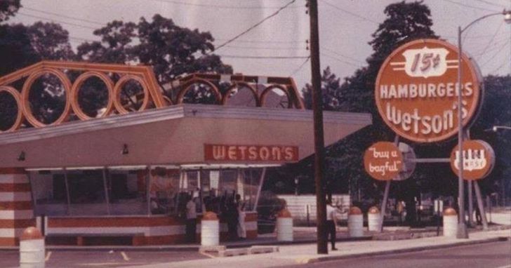 20 Defunct Restaurant Chains That Are Sorely Missed_15