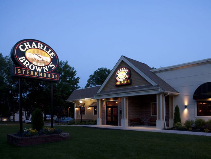 20 Defunct Restaurant Chains That Are Sorely Missed_18