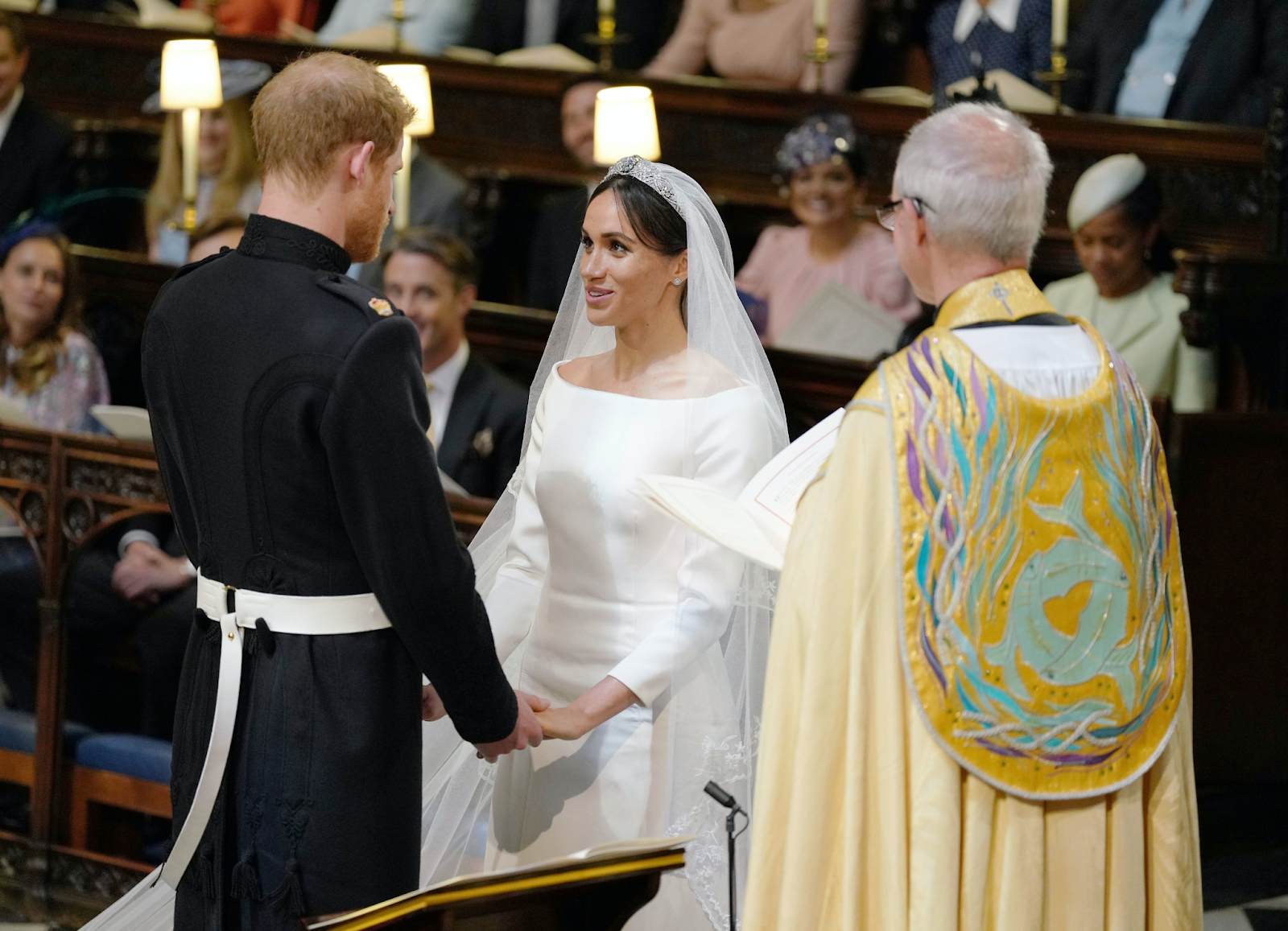 20 Rare Photos Of Meghan And Harry's Wedding_10