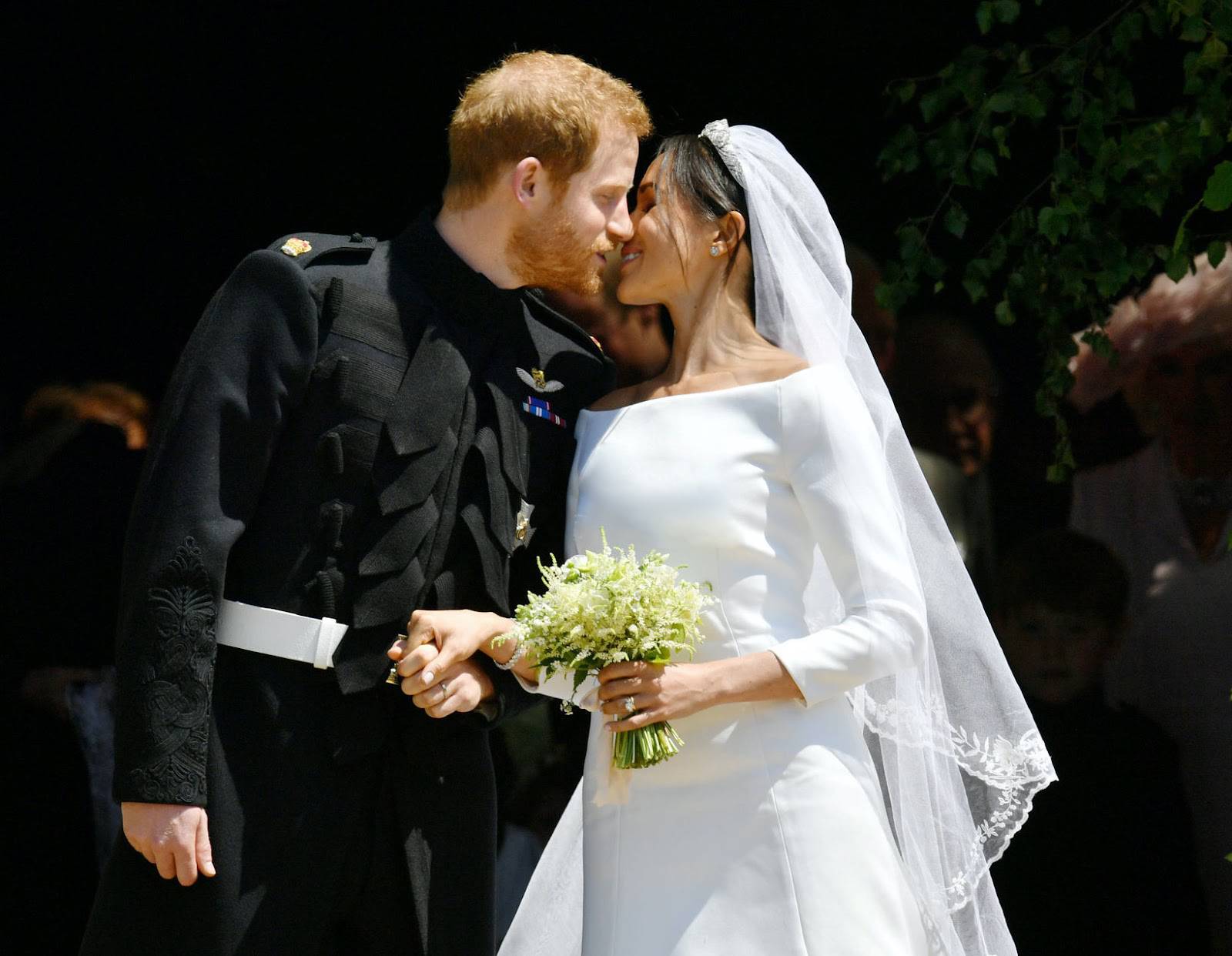 20 Rare Photos Of Meghan And Harry's Wedding_15