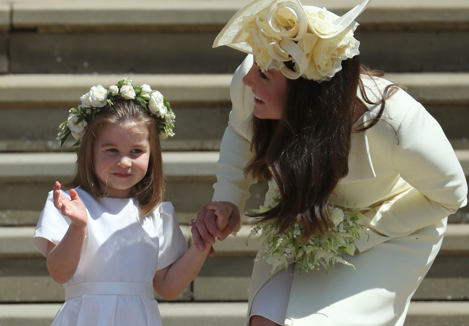 20 Rare Photos Of Meghan And Harry's Wedding_3