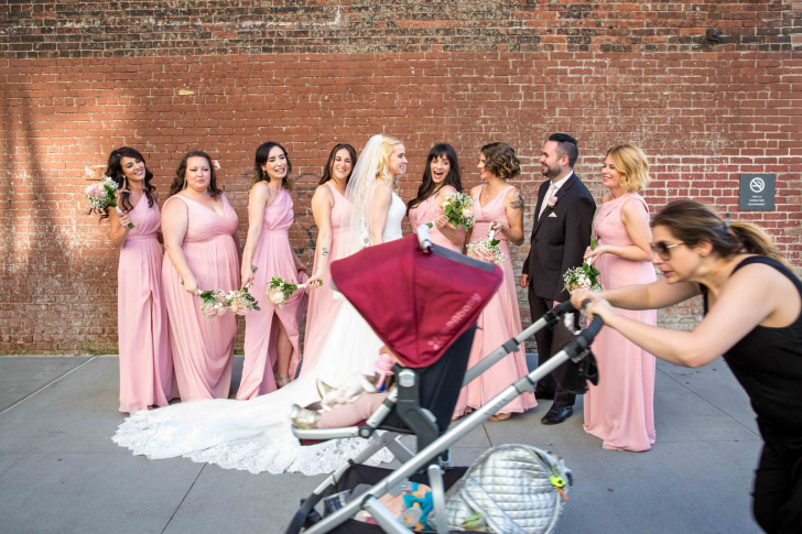 22 Wedding Photos That Went Horribly Wrong_32