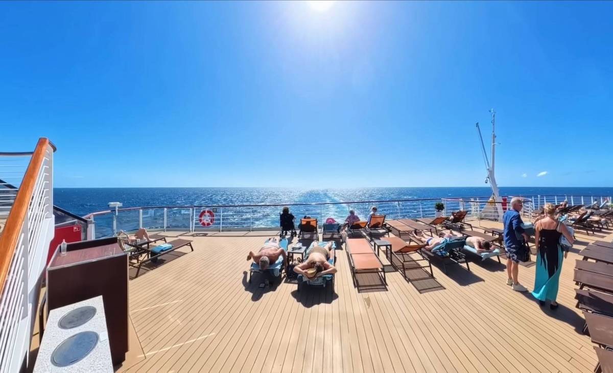 24-000-8-000-kilometer-cruise-luxurious-cunard-adventure-uncovered-de-12