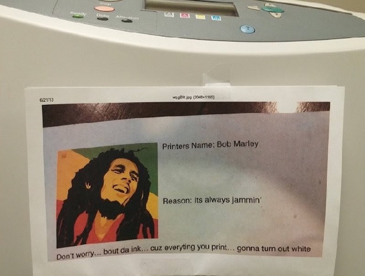 25 Office Photos That Are Too Hilarious To Miss_18