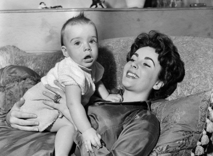 31 Rare Photos Of Elizabeth Taylor Through The Years_15