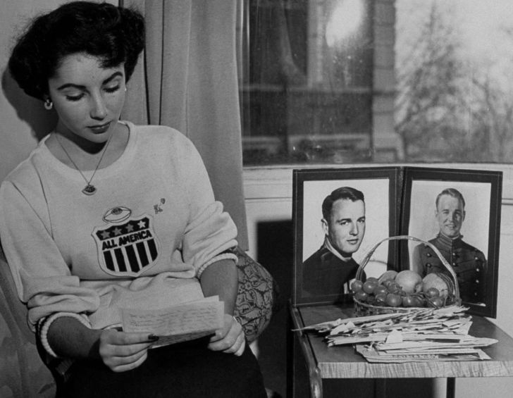 31 Rare Photos Of Elizabeth Taylor Through The Years_8