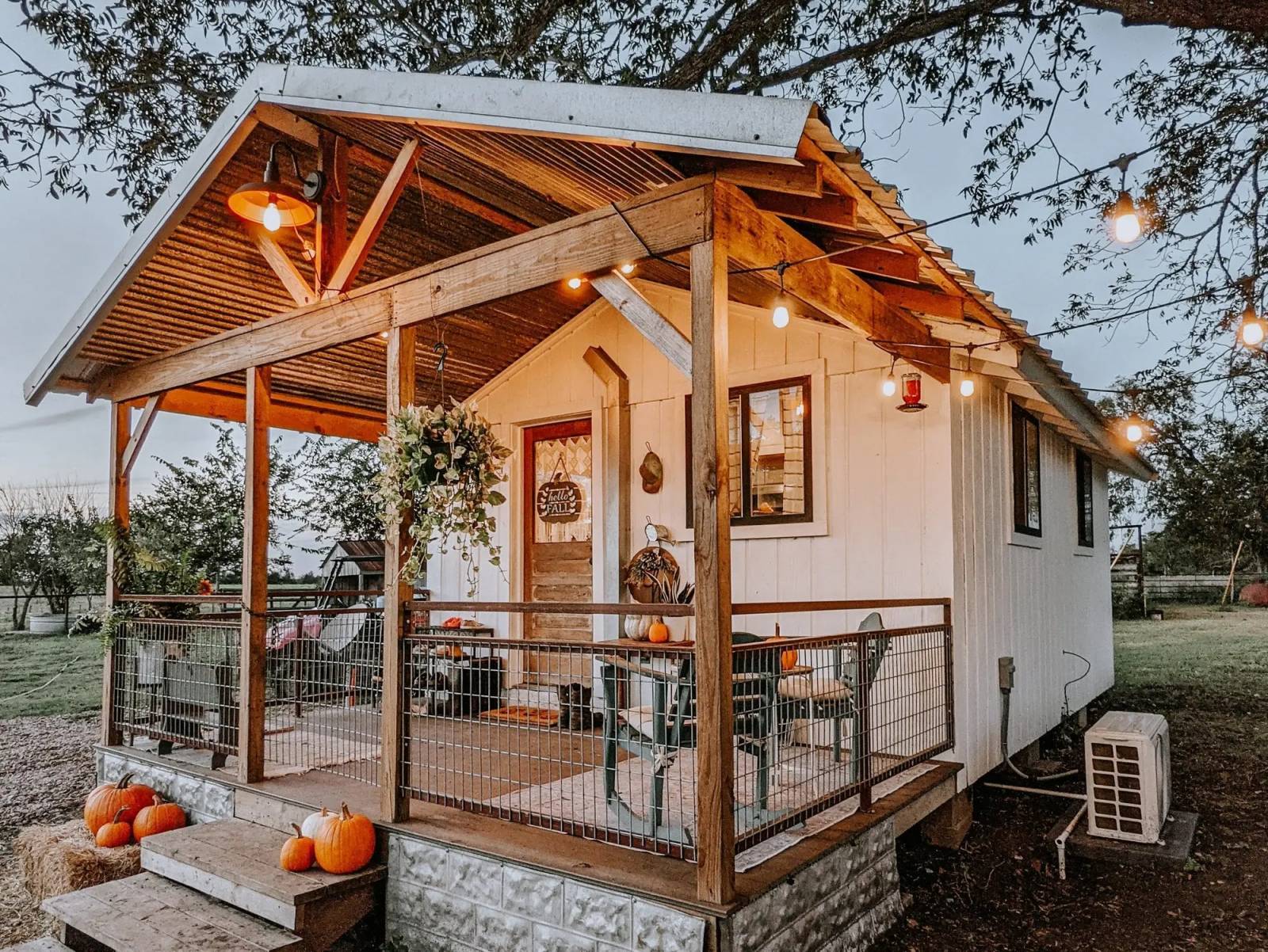 diy-couple-creates-15k-dream-cottage-look-inside-1