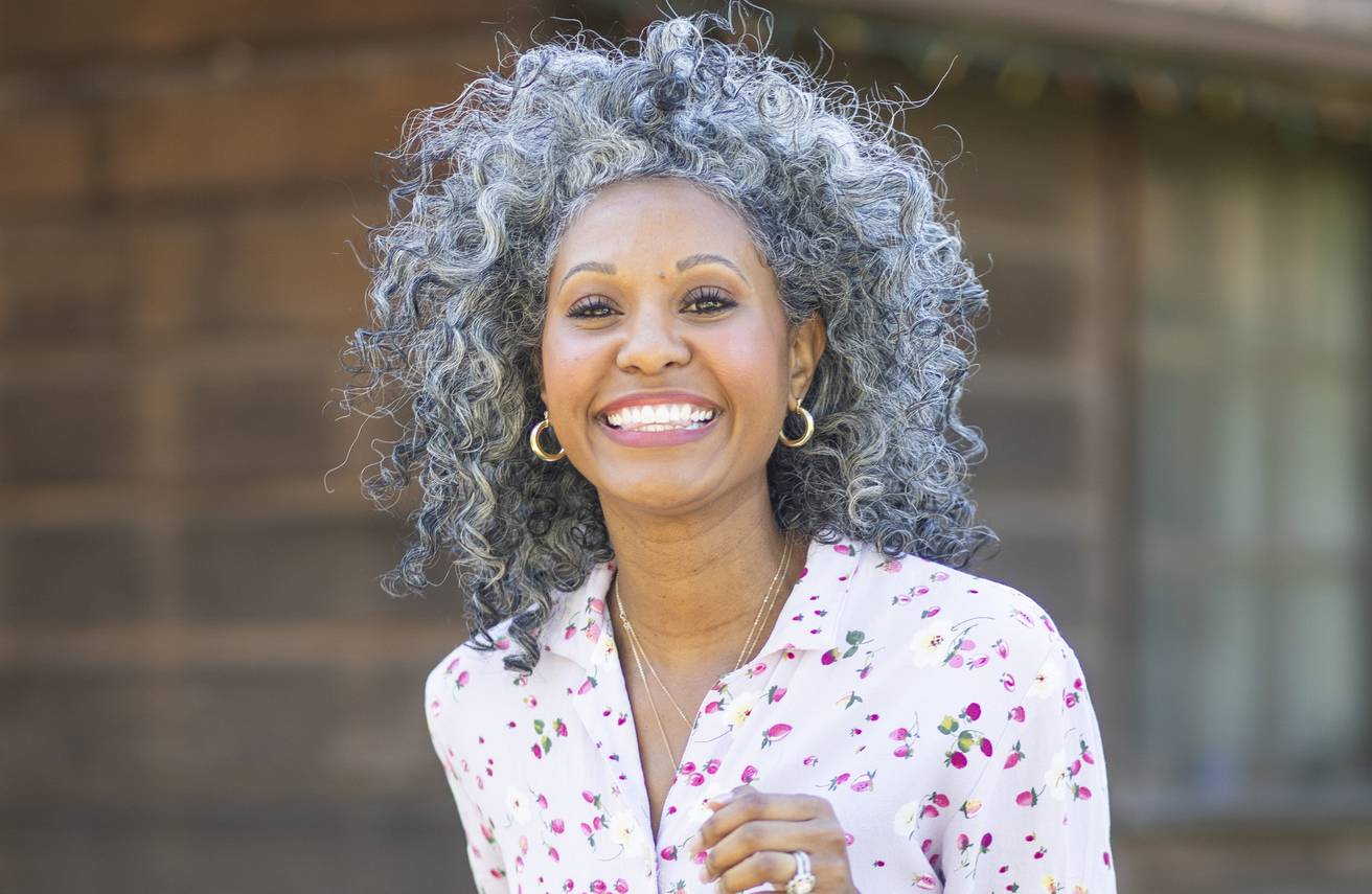 These 10 Fashion Items Will Make You Look 10 Years Older_2
