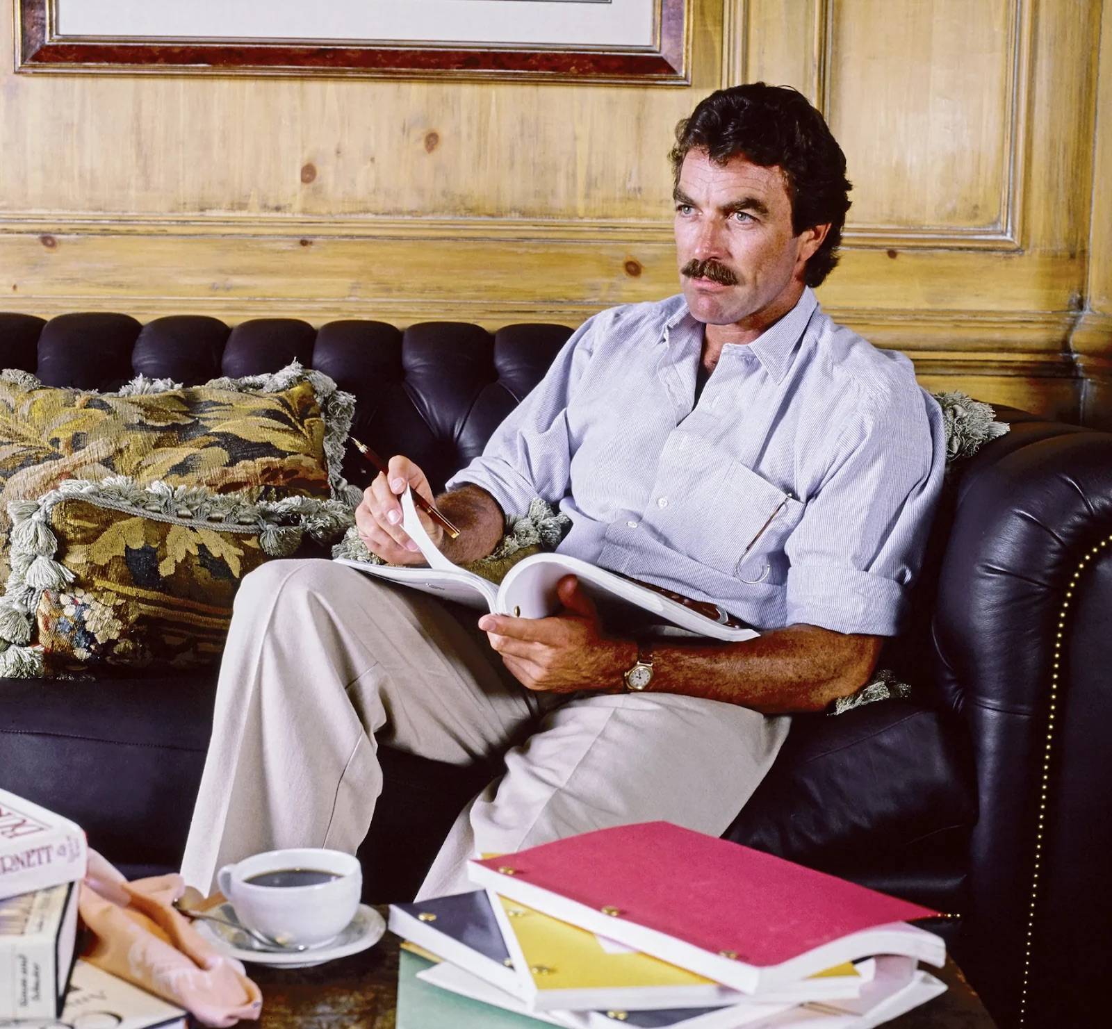 tour-tom-selleck-s-charming-western-home-in-the-mountains-7
